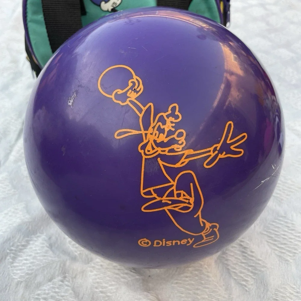 Disney GOOFY Brunswick Cosmic Bowling Ball Bag Approx 7 Lb Chelsea